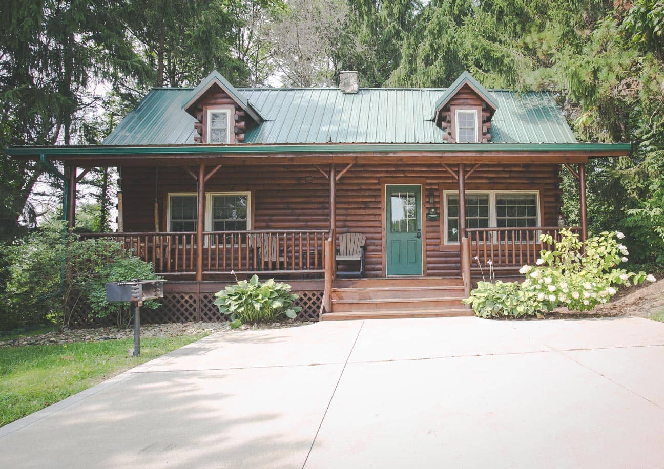 Exterior of The Evergreen Log Cabin