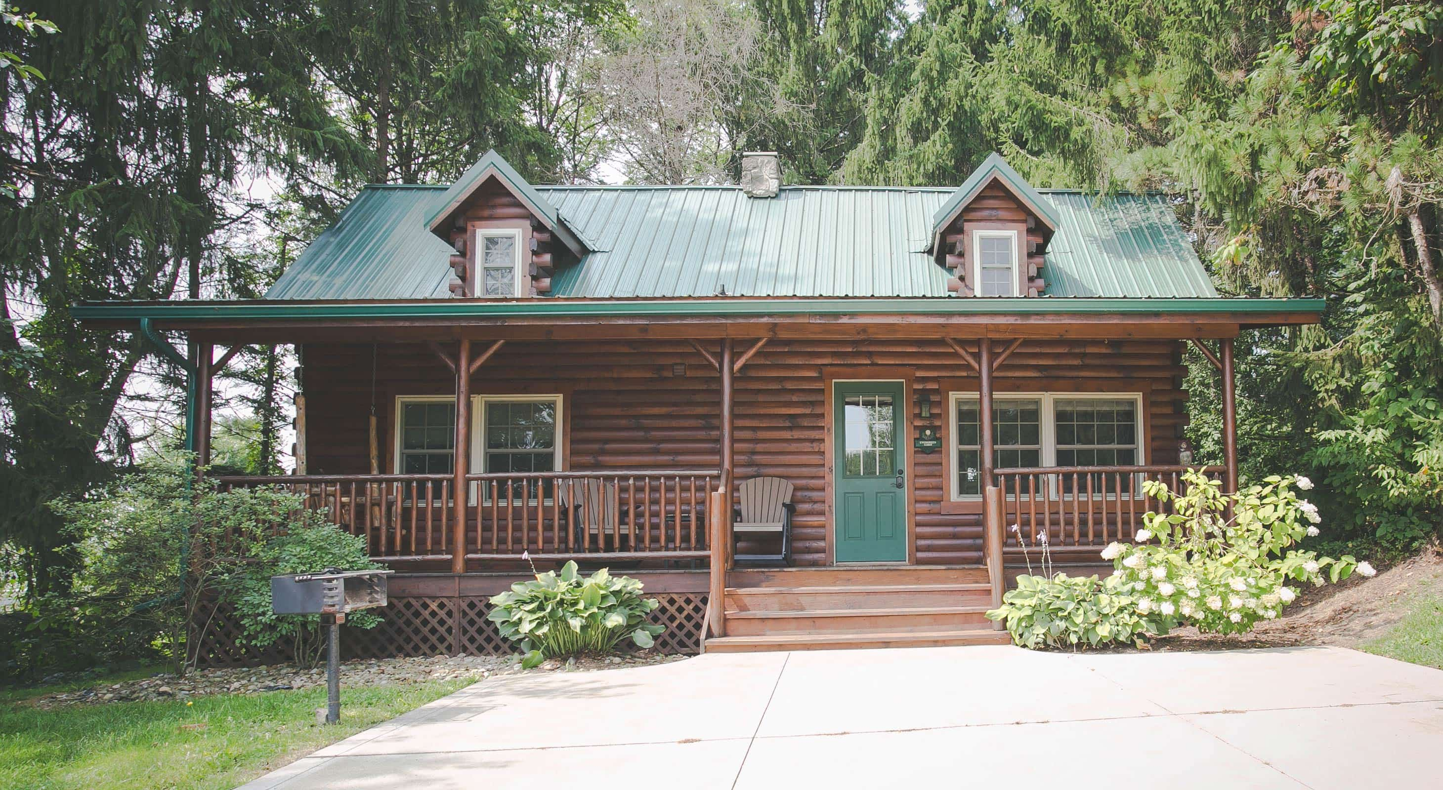 Exterior of The Evergreen Log Cabin