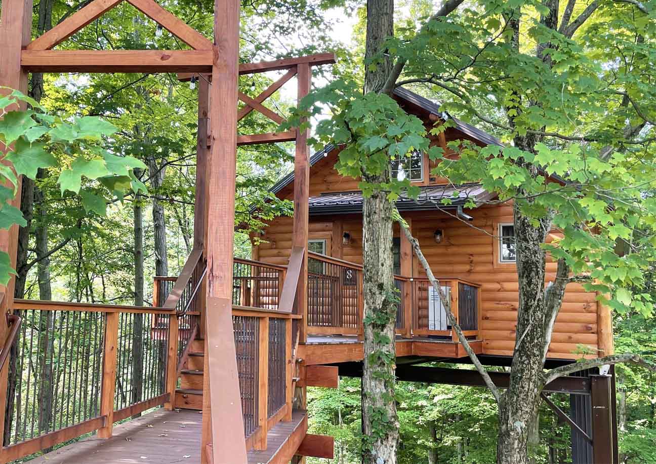 Treehouse 8 exterior